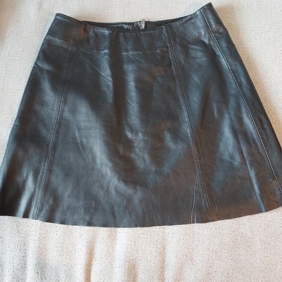 Veda Black Mini Skirt - Picture 8 of 14